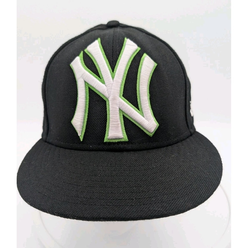 New Era 59FIFTY New York Yankees Fitted Hat Black Green White Logo Size 7 3/4